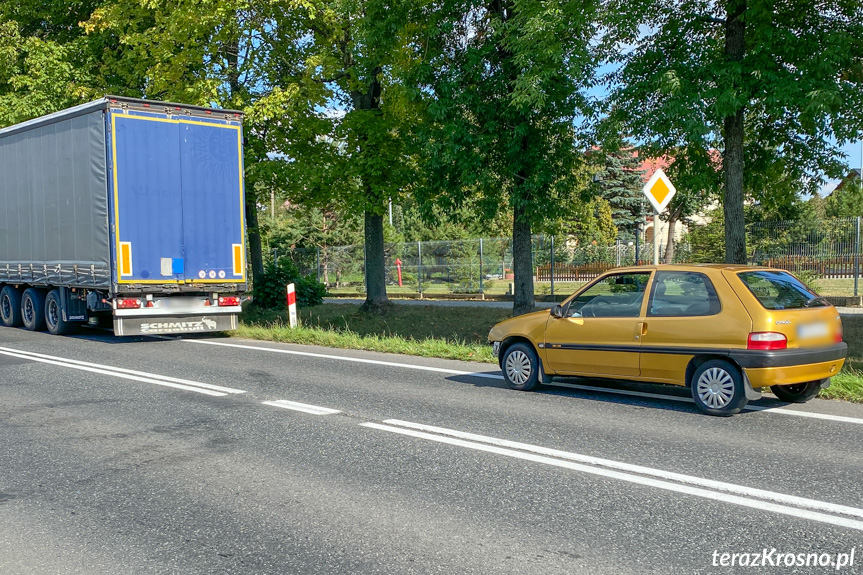 95-latek sprawcą kolizji drogowej 95-latek sprawcą kolizji drogowej