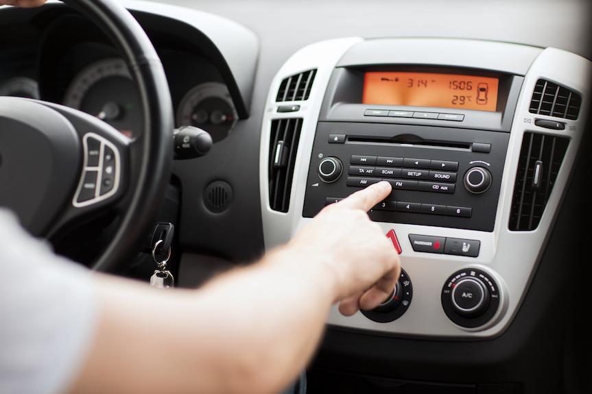 Abonament za radio w aucie. Ile trzeba zapłacić w 2024 roku? Abonament za radio w aucie. Ile trzeba zapłacić w 2024 roku?