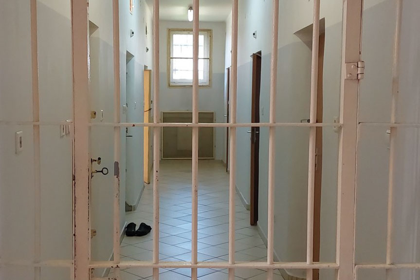 Areszt dla trzech mężczyzn podejrzanych o posiadanie dużej ilości narkotyków Areszt dla trzech mężczyzn podejrzanych o posiadanie dużej ilości narkotyków