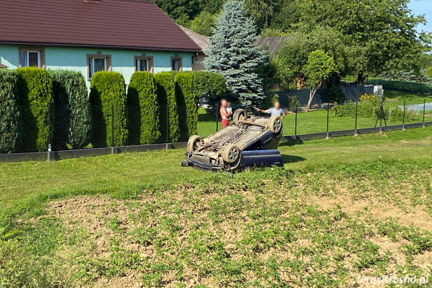 Dachowanie renault w Korczynie Dachowanie renault w Korczynie