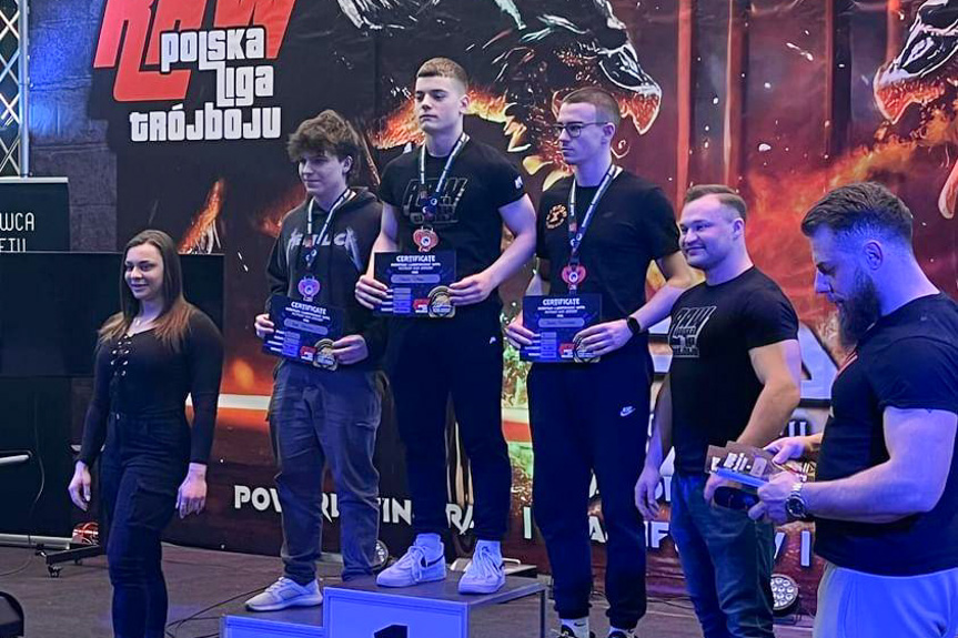 Jakub Opałka z Jasła mistrzem trójboju siłowego Jakub Opałka z Jasła mistrzem trójboju siłowego