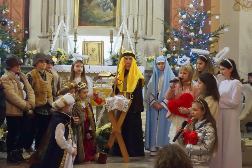 Jasełka o jedności w parafii w Brzyskach Jasełka o jedności w parafii w Brzyskach