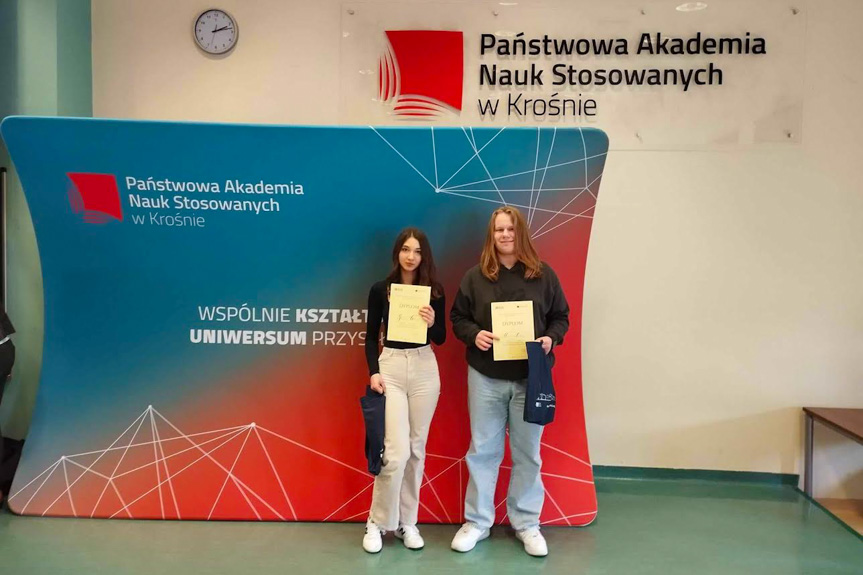 Jasielscy licealiści laureatami prestiżowego konkursu językowego Jasielscy licealiści laureatami prestiżowego konkursu językowego