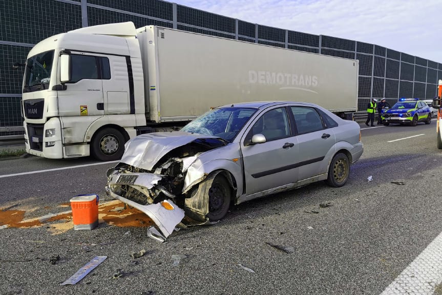 Karambol na A4 w miejscowości Boreczek Karambol na A4 w miejscowości Boreczek