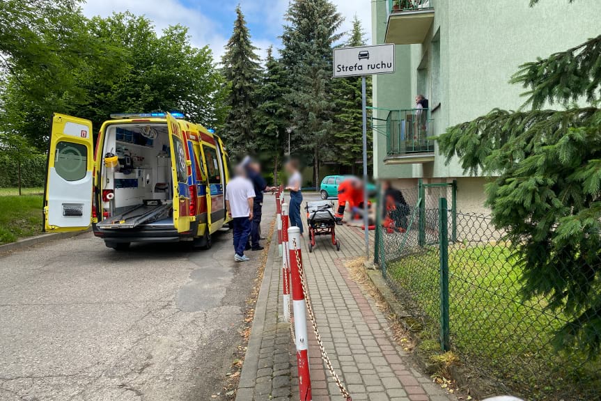 Kobieta wypadła z balkonu Kobieta wypadła z balkonu