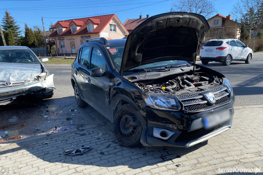 Kolizja w Łężanach na skrzyżowaniu Kolizja w Łężanach na skrzyżowaniu