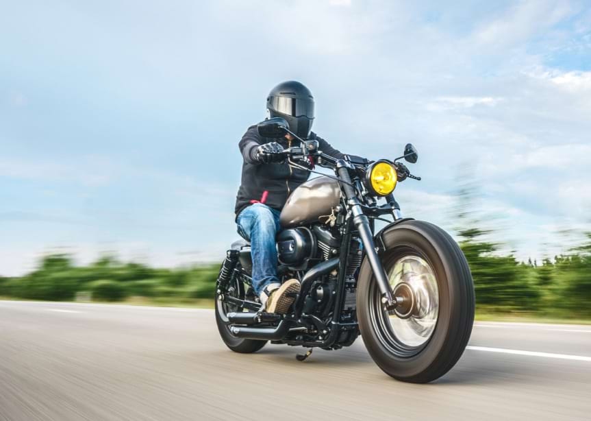 Poszkodowani dwaj motocykliści. Winni kierowcy samochodów Poszkodowani dwaj motocykliści. Winni kierowcy samochodów