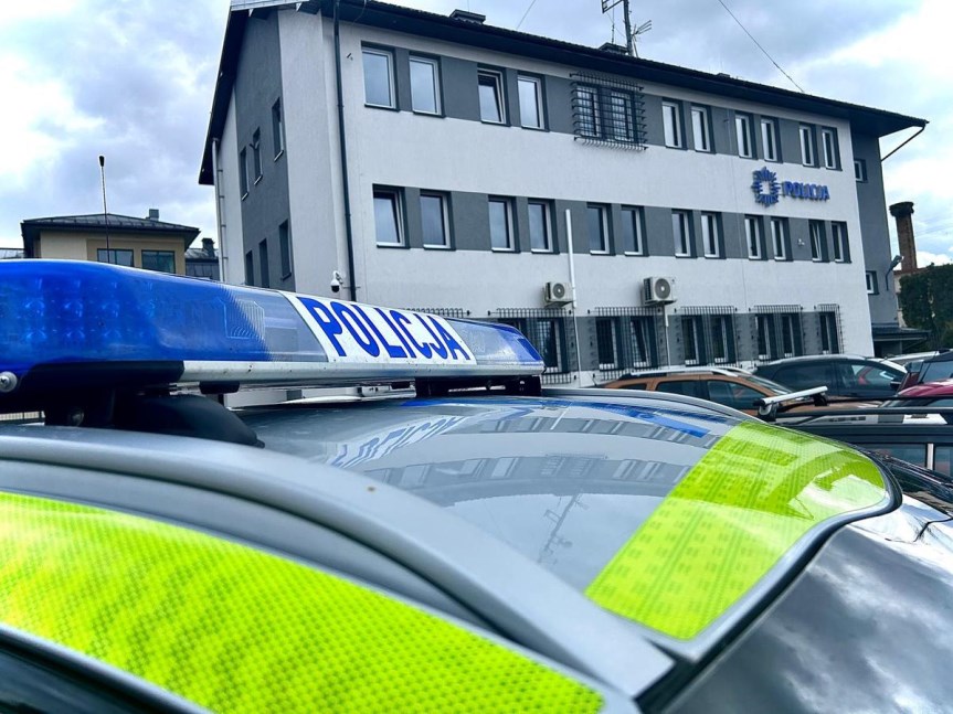 Poszukiwany 43-latek wpadł na lotnisku w ręce policji Poszukiwany 43-latek wpadł na lotnisku w ręce policji
