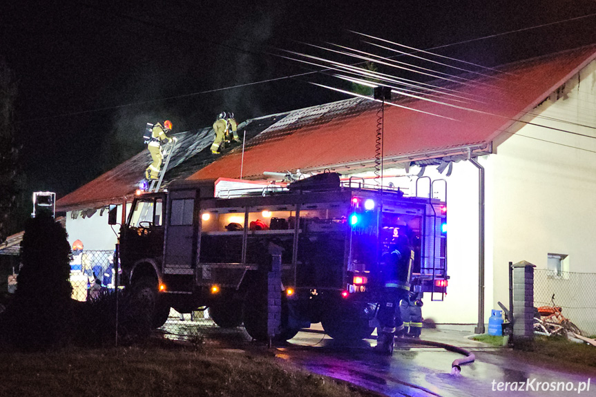 Pożar budynku gospodarczego w Łubnie Szlacheckim Pożar budynku gospodarczego w Łubnie Szlacheckim