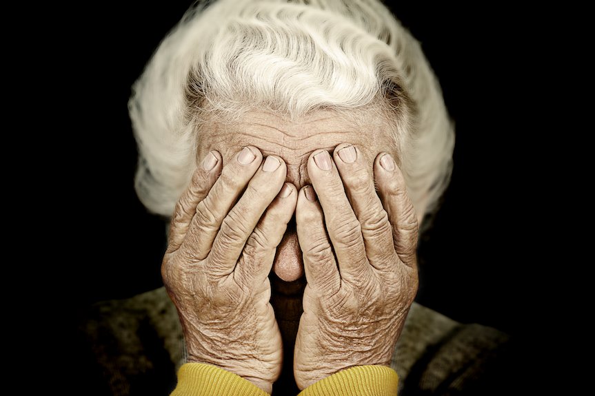 Seniorka straciła oszczędności życia - 170 tys. zł Seniorka straciła oszczędności życia - 170 tys. zł