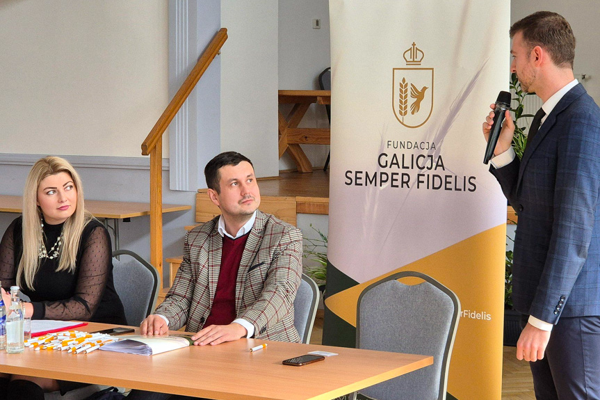 Seniorzy z gminy Iwonicz-Zdrój bardziej świadomi swoich praw Seniorzy z gminy Iwonicz-Zdrój bardziej świadomi swoich praw