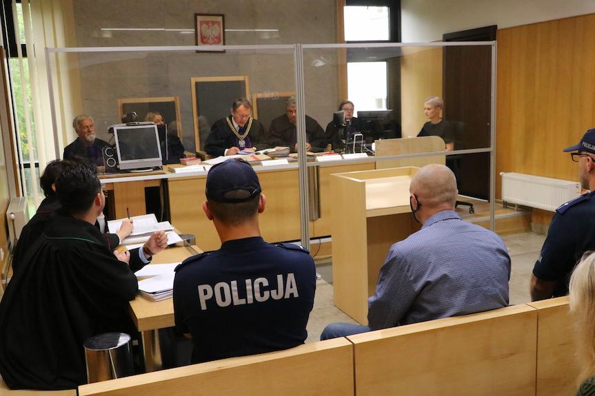Śmierć mieszkańca Krosna. Proces zbliża się ku końcowi Śmierć mieszkańca Krosna. Proces zbliża się ku końcowi