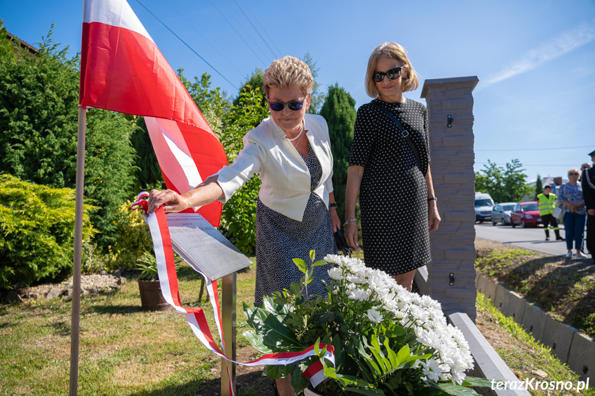 W Świerzowej Polskiej upamiętniono ks. majora Mieczysława Janasa