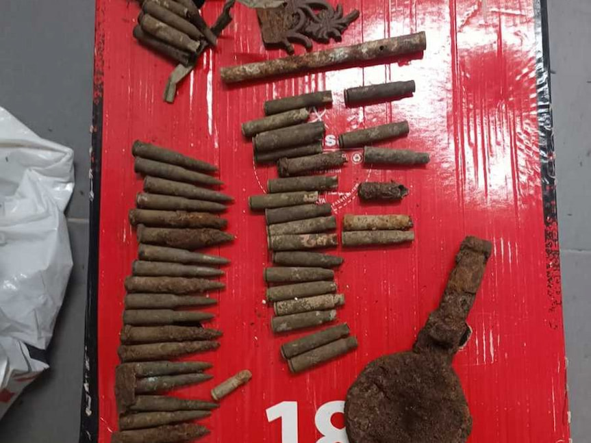 Worek z niewybuchami. Ewakuowano komisariat policji i GOK Worek z niewybuchami. Ewakuowano komisariat policji i GOK