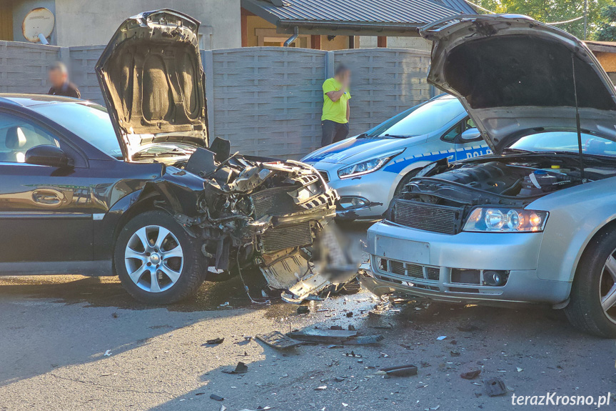 Wypadek w Jedliczu, zderzenie dwóch samochodów Wypadek w Jedliczu, zderzenie dwóch samochodów