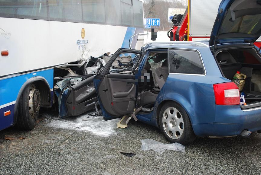Wypadek w Świlczy, 6 osób rannych
