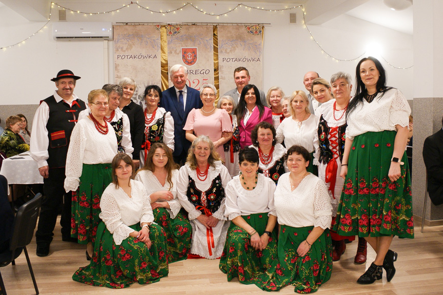 Wyróżnienie dla zespołu Potakowianki Wyróżnienie dla zespołu Potakowianki