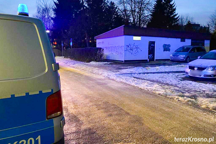 Zadymienie w budynku przy Podchorążych Zadymienie w budynku przy Podchorążych