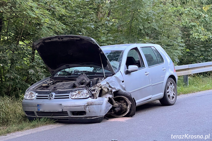 Zderzenie dwóch samochodów w Lubatowej Zderzenie dwóch samochodów w Lubatowej
