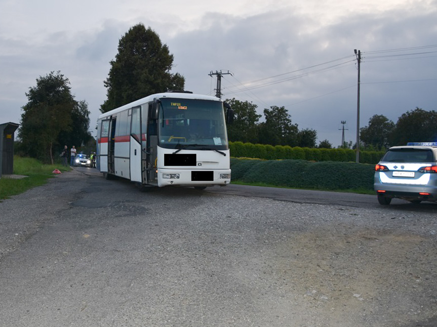 Zmarł pieszy potrącony przez autobus Zmarł pieszy potrącony przez autobus