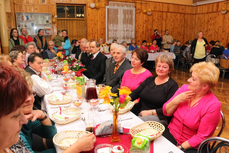 Dzień Kobiet w Świerzowej Polskiej Dzień Kobiet w Świerzowej Polskiej