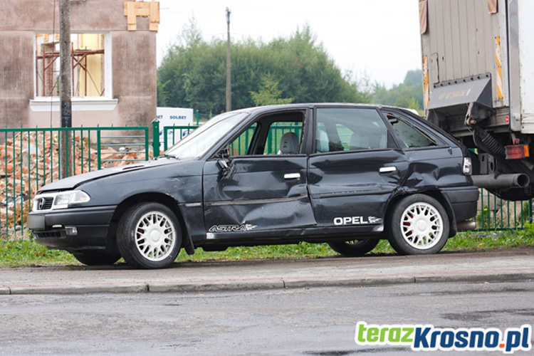 Kolizja na Krośnieńskiej Kolizja na Krośnieńskiej