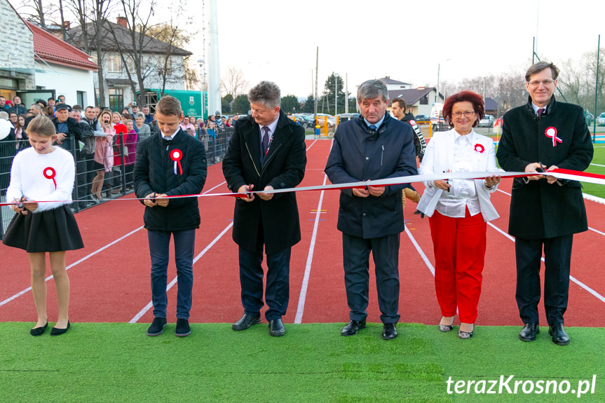 Kompleks boisk w Chorkówce oficjalnie otwarty Kompleks boisk w Chorkówce oficjalnie otwarty