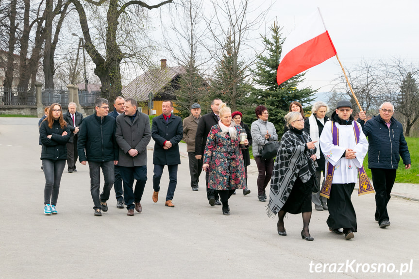 Zręcin. Uroczystości związane z rocznicą Zbrodni Katyńskiej i Katastrofy Smoleńskiej Zręcin. Uroczystości związane z rocznicą Zbrodni Katyńskiej i Katastrofy Smoleńskiej