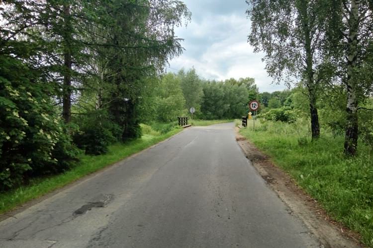Pijany wjechał do rowu Pijany wjechał do rowu