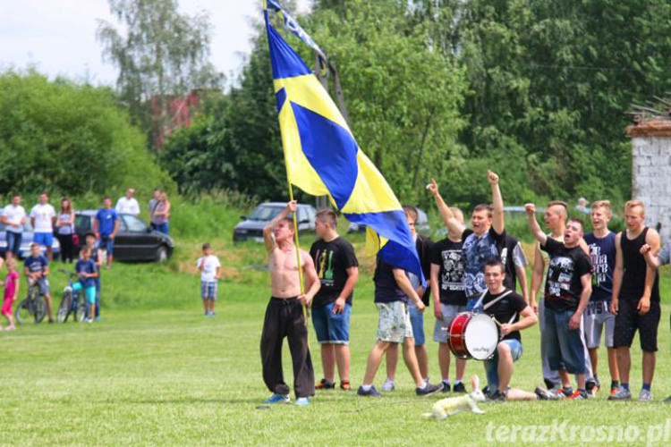 Ryż, marchew i żółty królik. Derby w Łękach Dukielskich Ryż, marchew i żółty królik. Derby w Łękach Dukielskich