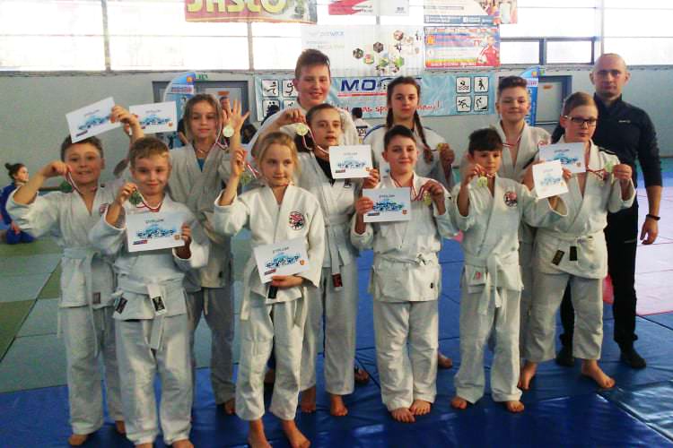 Tak judocy z UKS "Jasiołeczka" spędzali ferie Tak judocy z UKS "Jasiołeczka" spędzali ferie