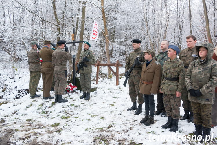 Zręcin. Odsłonili tablicę upamiętniającą partyzantów Zręcin. Odsłonili tablicę upamiętniającą partyzantów