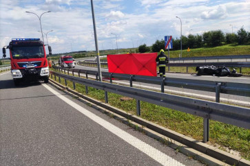 Tragiczny wypadek na A4, nie żyje motocyklista