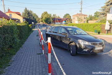 Zderzenie dwóch samochodów w Zręcinie. Kto kierował renault?