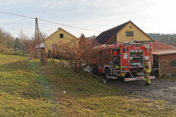 Zwarcie instalacji elektrycznej przyczyną niewielkiego pożaru