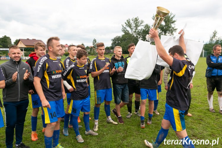 Puchar wójta dla Tęczy Zręcin Puchar wójta dla Tęczy Zręcin