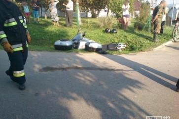 Zderzenie osobówki i motocykla w Kobylanach