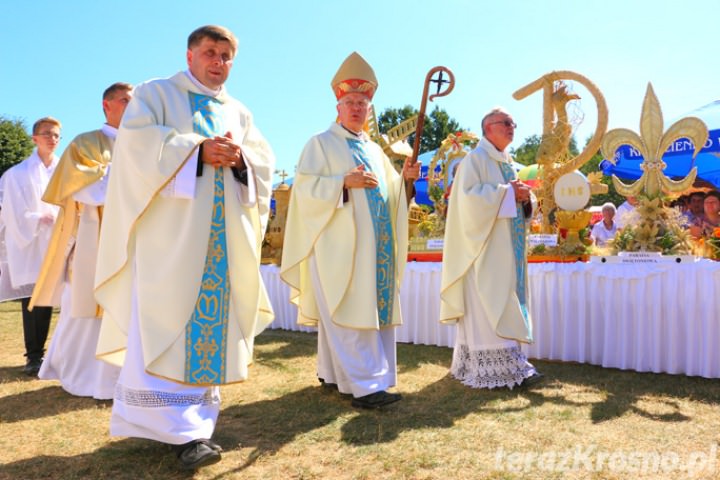 Dożynki Archidiecezji Przemyskiej w Krościenku Wyżnym Dożynki Archidiecezji Przemyskiej w Krościenku Wyżnym