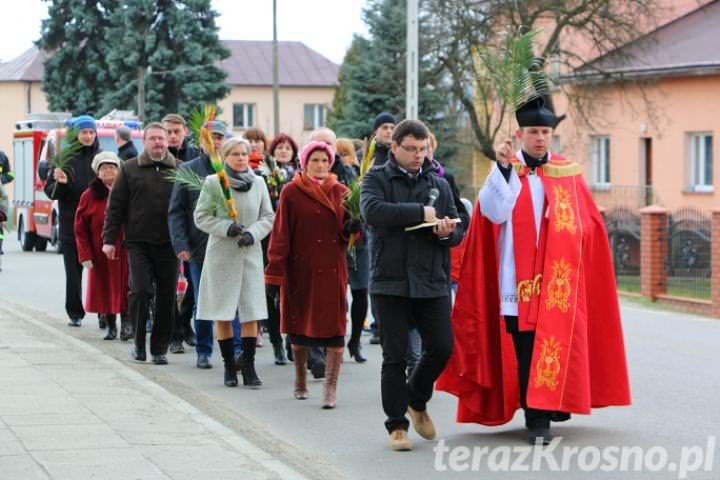 Procesja z palmami wielkanocnymi Procesja z palmami wielkanocnymi