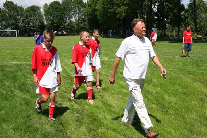 Z meczu sparingowego Jasiołka Świerzowa Polska - Nurt Potok (27.07.2008) Z meczu sparingowego Jasiołka Świerzowa Polska - Nurt Potok (27.07.2008)