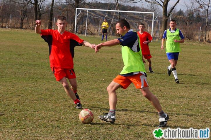 Z meczu sparingowego Jasiołka Świerzowa Polska - Sparta Draganowa (28.03.2010) Z meczu sparingowego Jasiołka Świerzowa Polska - Sparta Draganowa (28.03.2010)